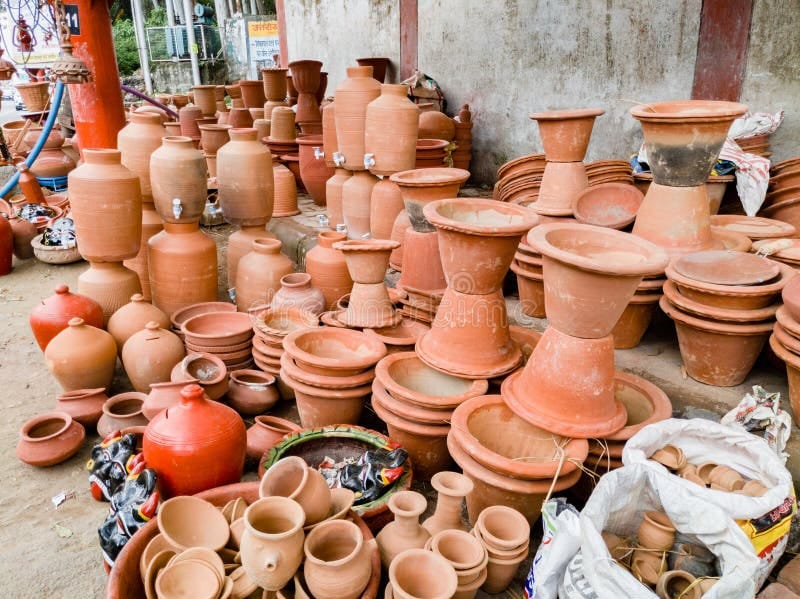 Mud clay pots & pottery Items in UAE