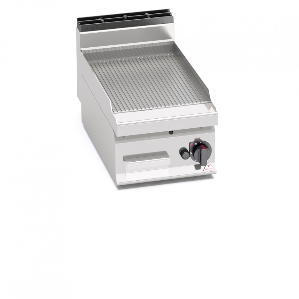 Grooved griddle table top gas or electric operated